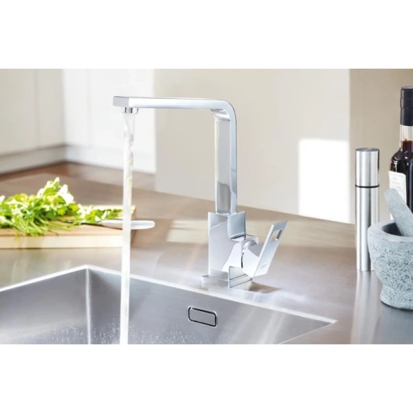 смеситель для кухни grohe eurocube 31255000