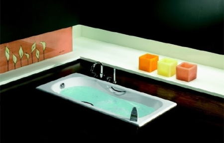 чугунная ванна roca malibu 150x75 2315g000r с отверстиями для ручек с противоскользящим покрытием