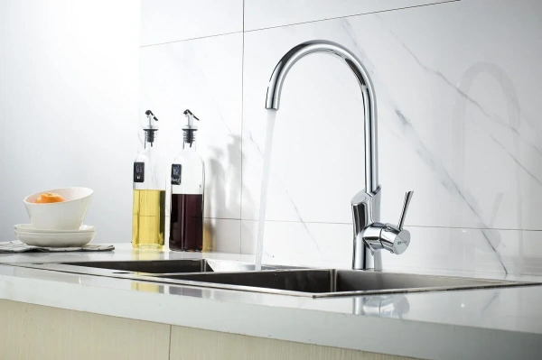 смеситель для кухни lemark comfort lm3072c085 хром, с фильтром basic
