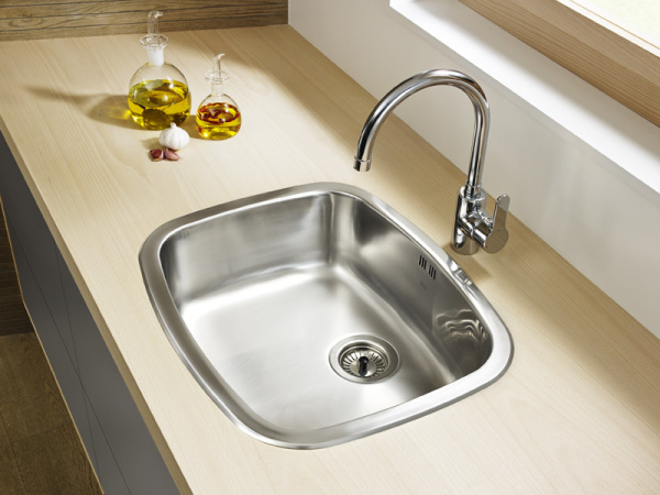 смеситель для кухни roca l20 5a8409c0m