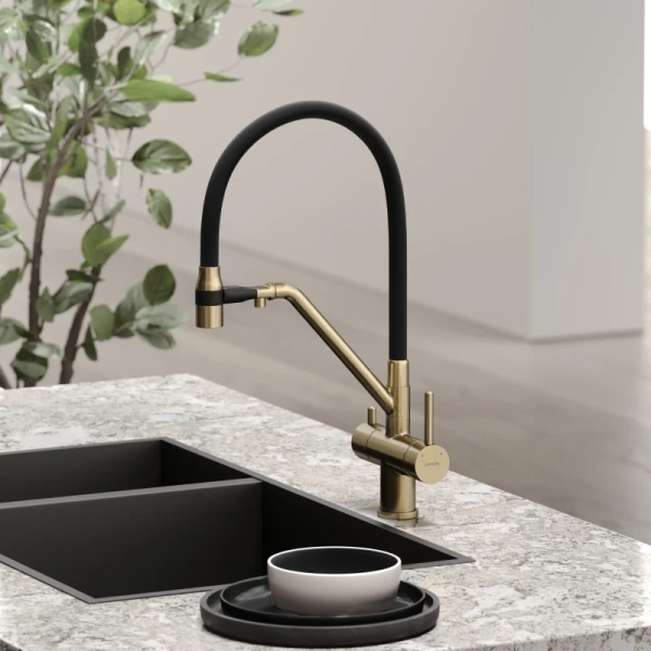 смеситель для кухни sancos dora sc4003bg золото брашированное черный