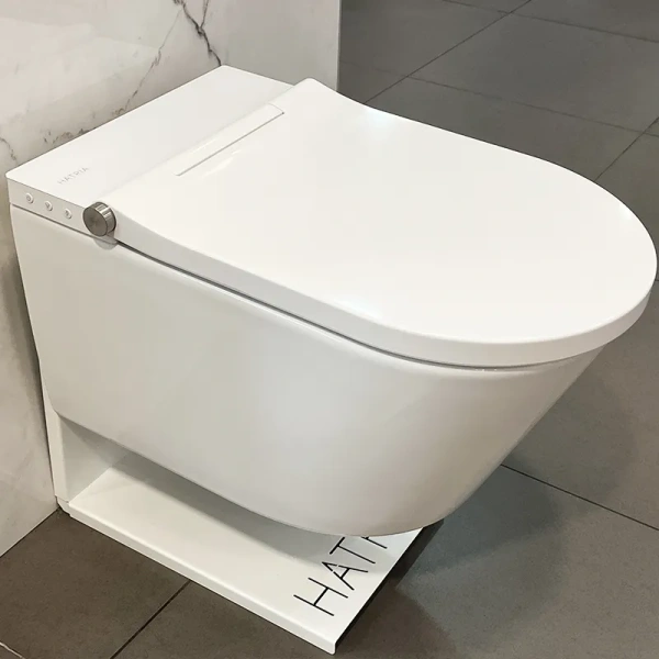 унитаз hatria h-smart y9d301 подвесной, безободковый, с крышкой-биде, пульт ду, белый
