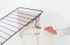 сушилка для белья brabantia hangon 403521 черная матовая, с перекладиной