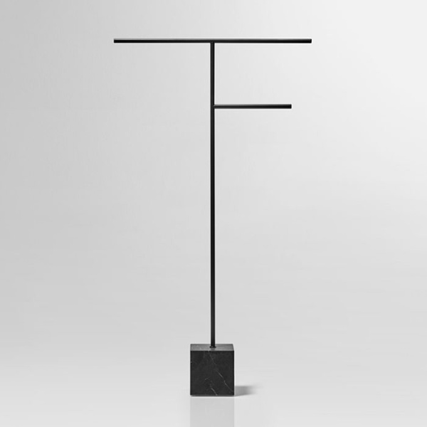 Полотенцедержатель Antonio Lupi Bivio BIVIO3.6/545.nero marquinia напольный черный/черный мрамор Полотенцедержатель Antonio Lupi Bivio BIVIO3.6/545.nero marquinia напольный черный/черный мрамор