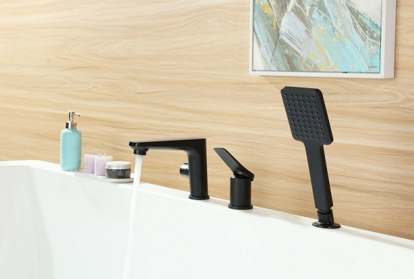 смеситель на борт ванны lemark bronx lm3745bl черный