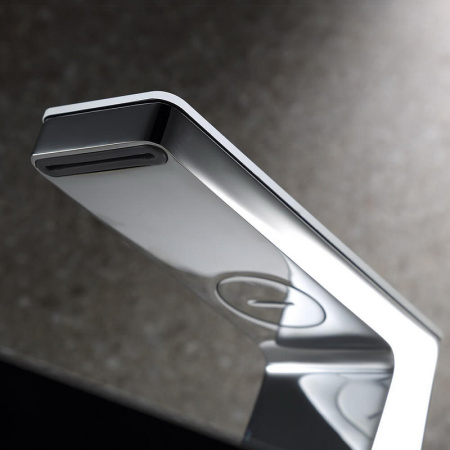 смеситель для раковины black&white universe u7323 хром белый матовый