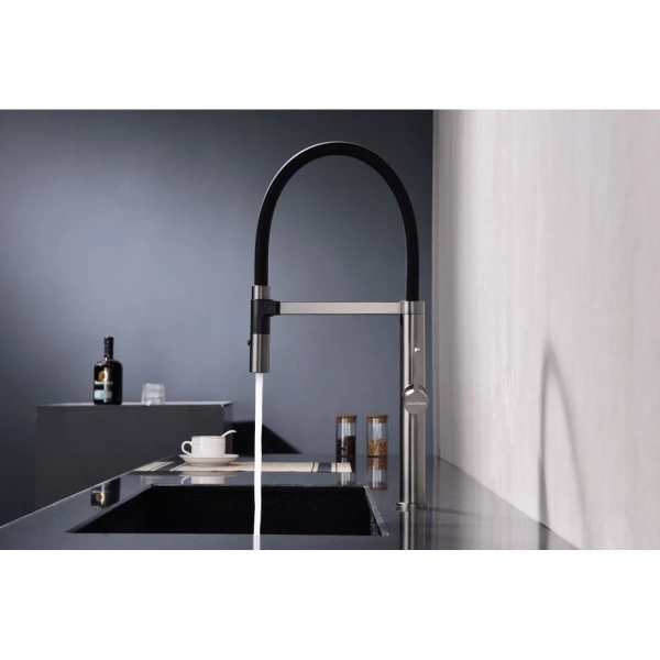 смеситель для кухни paulmark leader le214101-b беретта/ черный
